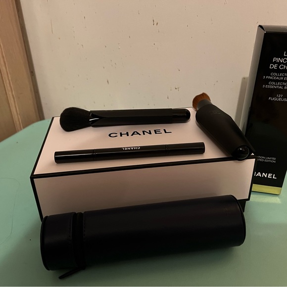 Chanel make-up brush set - Picture 7 of 9